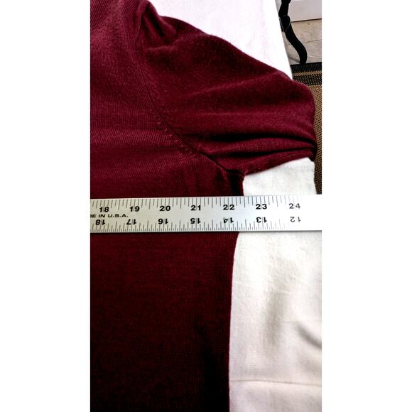 .Jos A Bank Traveller 100% Merino wool mock neck Mens Sweater  Sz L Burgundy EUC - Picture 5 of 7